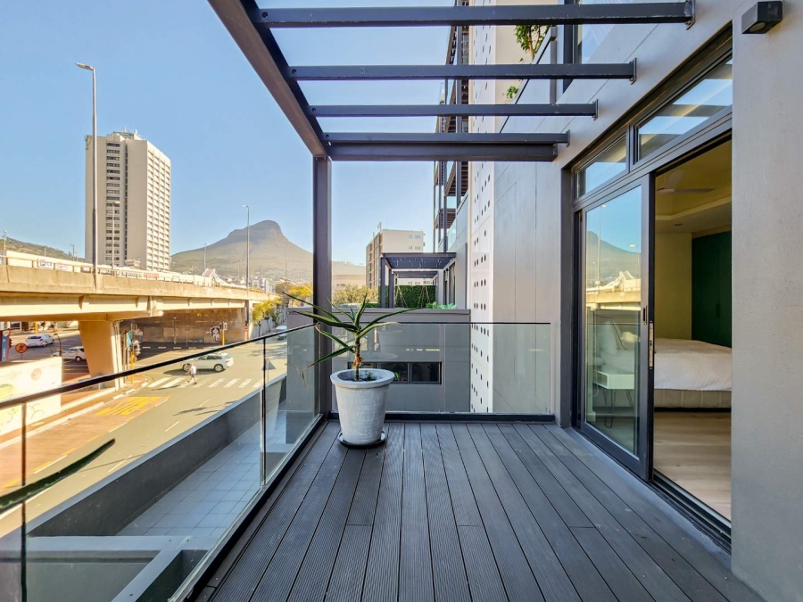 2 Bedroom Property for Sale in Gardens Western Cape